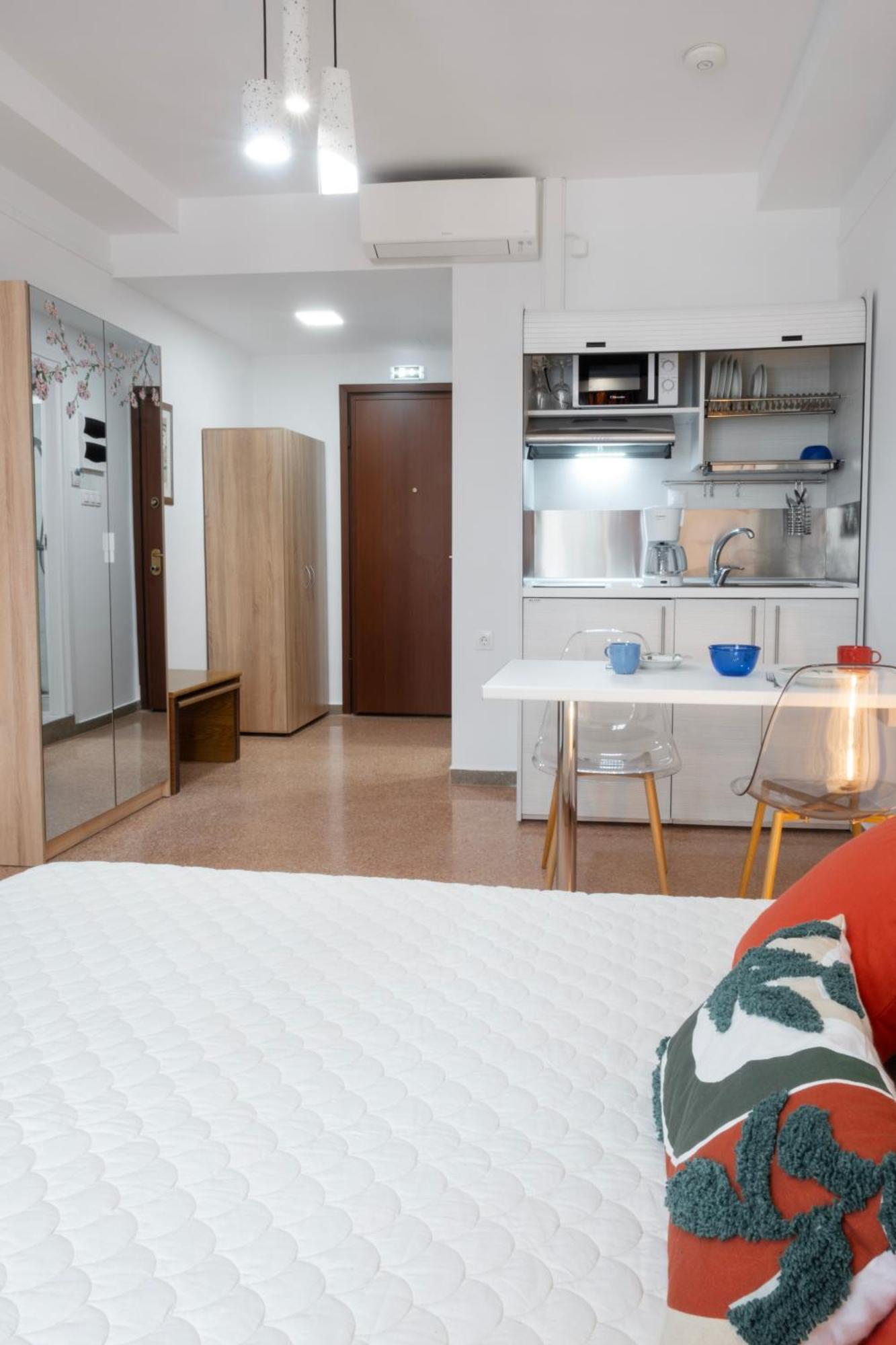 Konstamar Studio Thessalonique Extérieur photo